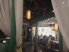 -荷塘秋月·本帮江浙菜(国权路店)