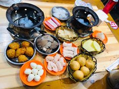 素丸子-范贤光鸡公煲(平乐园总店)