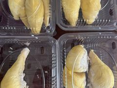 -绝味鸭脖(龙阳路生活广场店)