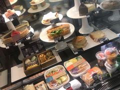 -星巴克臻选(成都来福士店)
