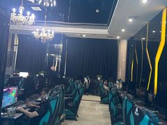 -绿树电竞(五路店)