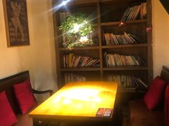 -别院里音乐餐酒吧(双流航空港店)