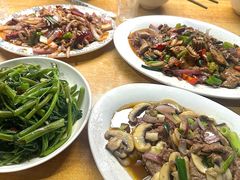 -九九牛肉馆(南山路店)