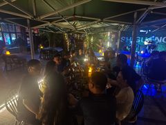 -拾光音乐餐酒吧(告庄星光夜市店)