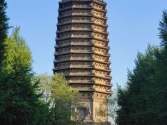 -玲珑塔公园