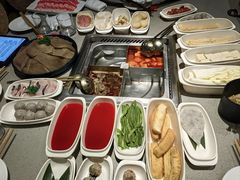 -海底捞火锅(新松江路店)