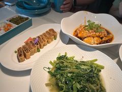 -荷塘秋月·本帮江浙菜(国权路店)