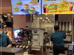 -麦当劳(中山八路店)