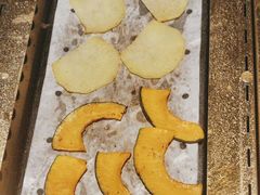 -新石器烤肉(中房金谊广场店)