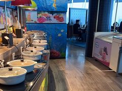 -宝利来国际大酒店-凤凰阁旋转餐厅