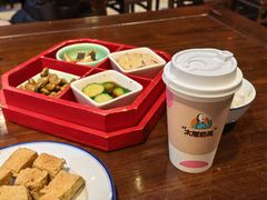 -咸亨酒店•非遗绍兴菜•中华老字号(堂吃餐厅)