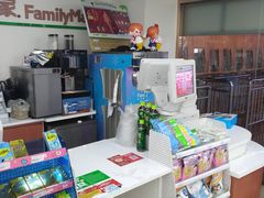 -全家便利店(莲花池东路店)