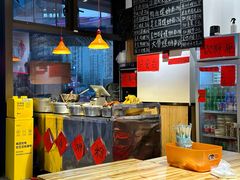 -柳州肥姨妈大骨螺蛳粉(曹路店)