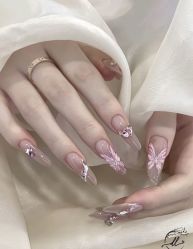-七月美睫 美甲