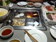 -海底捞火锅(海宁路店)