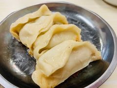 -黄阿姨锅贴大王(万航渡路店)