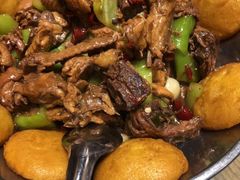 崂山菇炖鸡-萃和楼海鲜酒店(汉口路店)