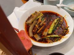 -江城小馆陕南妈妈菜·全球旅行餐厅(钟楼店)