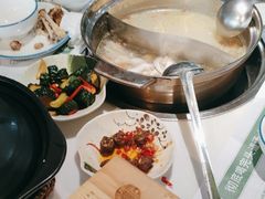 -三个椰子·现砍椰子鸡(金源CBD店)