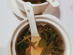 西湖莼菜羹-无名居(中关村辽宁大厦店)