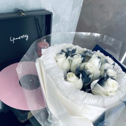 -Pink You美甲洗眉纹绣定制中心