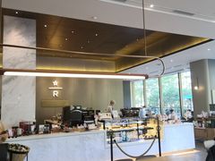 -星巴克臻选(深圳龙华红山天虹店)