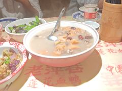 -老萍巷莲花血鸭·萍乡地标江西菜(步行街店)