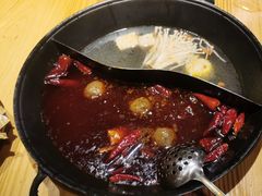 -乐闹闹重庆火鍋(民治店)