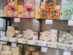 面包甜点陈列柜-金燕西洋牛油糕葡式食品