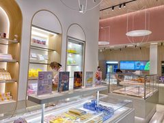 面包甜点陈列柜-好利来(七宝领展广场店)
