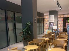 -魔方城市书房(中街益田店)