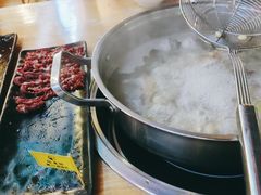 -三头牛·潮汕牛肉生蚝火锅 (夏湾店)