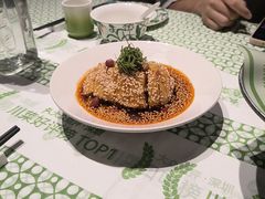 -渔语鱼新川菜Bistro(万象天地店)