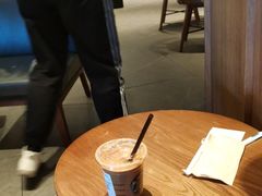 大堂-星巴克(宝山万达店)