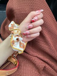 -UGIRL有个美甲