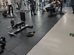 -超鹿运动(五四路恒力城店)