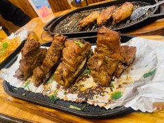 -老东镇啤酒屋海鲜加工·蒸汽海鲜·海鲜烧烤(台东店)