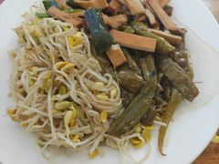 素菜拼盘-温记府廟豆汤饭·始于1955年(海椒店)