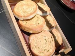 葱油饼-鑫悦诚府·新鲁菜·餐厅(趵突泉店)