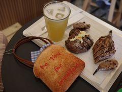-MEEBO KAFEE米咖焙坊(虹桥路店)