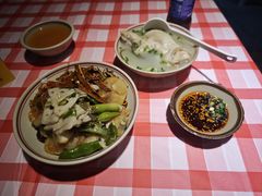 -老方桌烂蹄花川菜馆(九龙坡店)