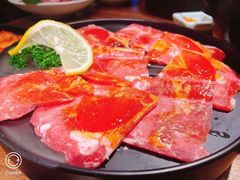 雪花-明洞阿姨·韩式酱蟹烤肉·创意料理(三元桥店)