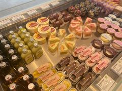 -奈雪的茶(民发广场长虹路PRO店)