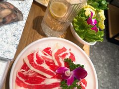 -三人行骨头王火锅(长寿店)