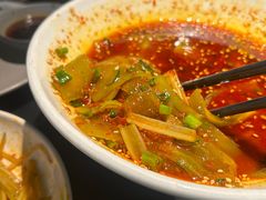 -麻六记(凤凰汇店)