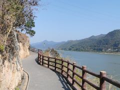 -羚羊峡古栈道森林公园