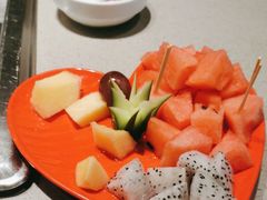 -海底捞火锅(新松江路生日主题店)