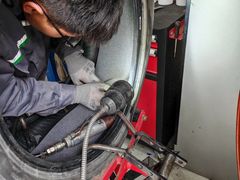 -捷之洁·米其林轮胎汽车维修保养(浦江镇江月路店)