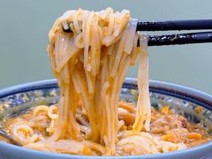 -002鱼汤粉(龍園店)