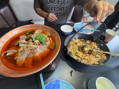 -桥边小楼·手工云南菜·古城观景小楼
